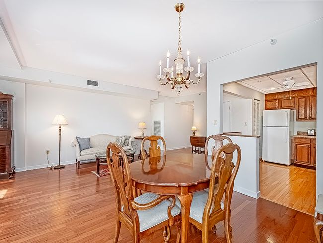 APT-708 - 750 Washington Rd, Condo with 2 bedrooms, 2 bathrooms and null parking in Mt. Lebanon PA | Image 9