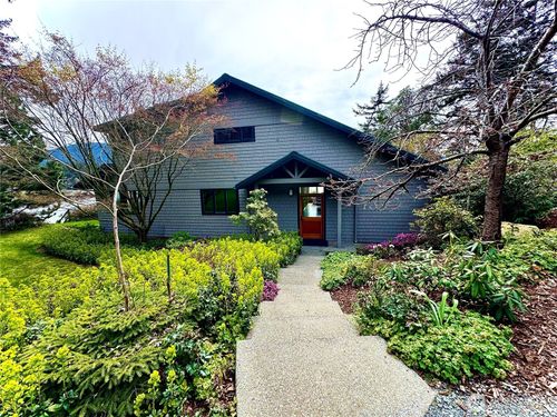 69 Myers St, Eastsound, WA, 98245-8488 | Card Image