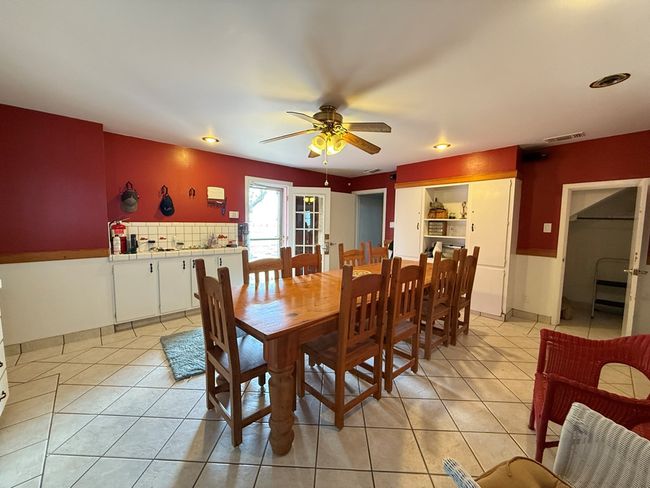 8610 State Highway 17, House other with 6 bedrooms, 4 bathrooms and 3 parking in Balmorhea TX | Image 25