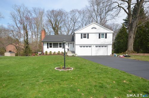 153 Woody Ln, Fairfield, CT, 06825-2039 | Card Image