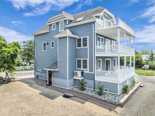 230 S Green St, TUCKERTON, NJ, 08087-2664 | Card Image