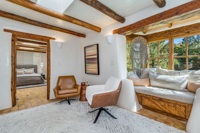 Den shared with guest bedroom #1 & guest bedroom #2 | Image 41