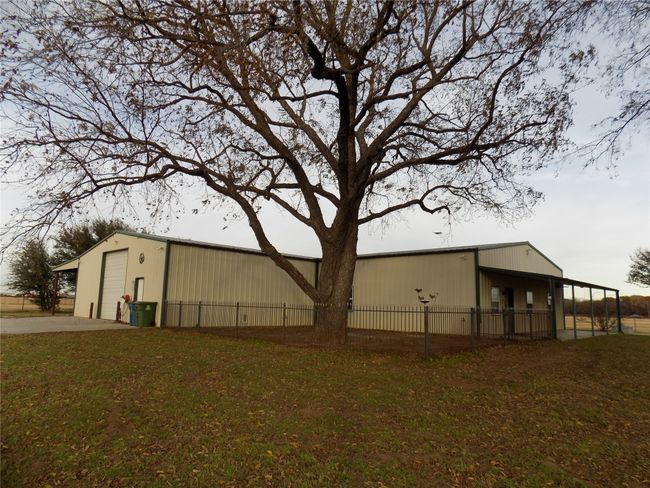 Fenced Area Off Front Porch | Image 30