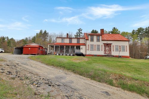 19 Knox Road, Peru, ME, 04290 | Card Image
