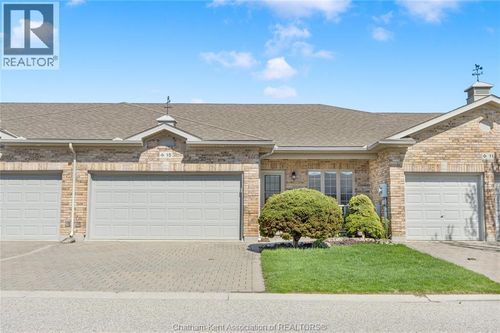 15 Home Pl, Chatham, ON, N7L5P4 | Card Image