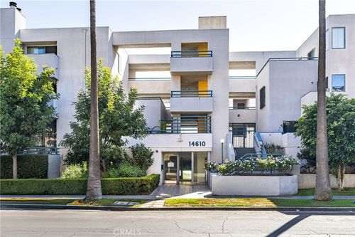 212-14610 Erwin St, Van Nuys, CA, 91411-2356 | Card Image