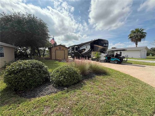 107 Augusta Cir, Aransas Pass, TX, 78336-2219 | Card Image