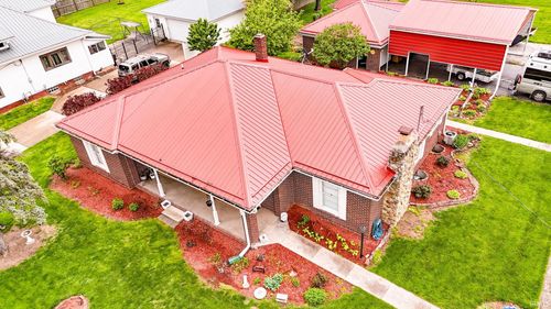 301 E Main St, New Market, IN, 47965-5002 | Card Image