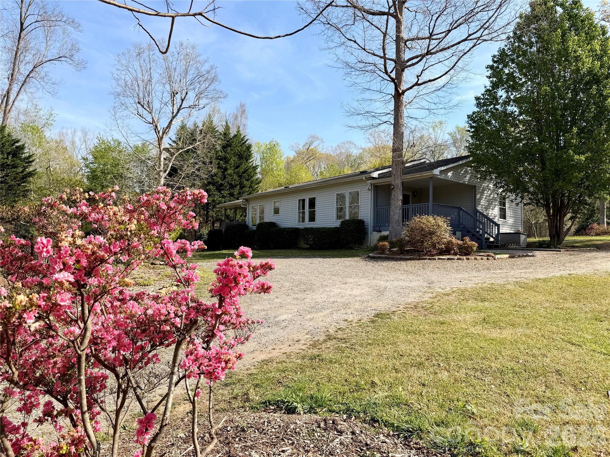 Residential in Clover 3