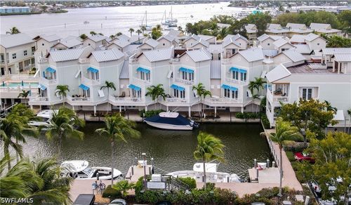 d2-1001 10th Ave S, NAPLES, FL, 34102-8237 | Card Image