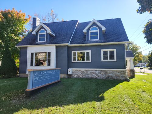 536 W State St, Hastings, MI, 49058-1642 | Card Image