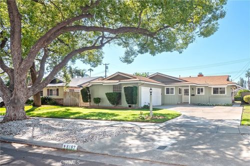 8187 Buckingham Pl, Riverside, CA, 92504-3426 | Card Image