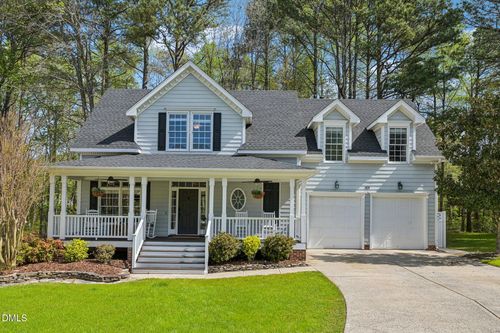 107 Maple Crest Court, Apex, NC, 27502 | Card Image
