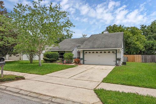 1027 Weaver Dr, OVIEDO, FL, 32765-7028 | Card Image