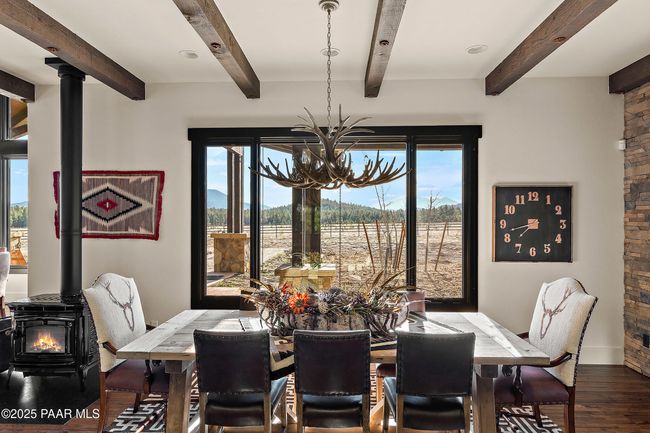 Dining Area | Image 28
