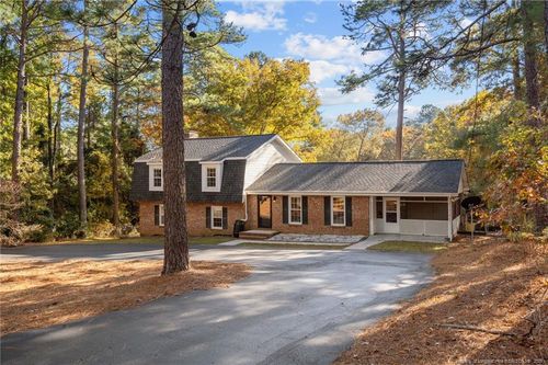 1102 N Glenwood Trl, Southern Pines, NC, 28387-7329 | Card Image