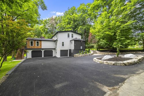 616 Grove St, Framingham, MA, 01701 | Card Image