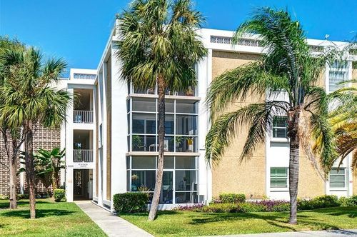 apt-304-3020 Ne 16th Ave, Oakland Park, FL, 33334-5251 | Card Image