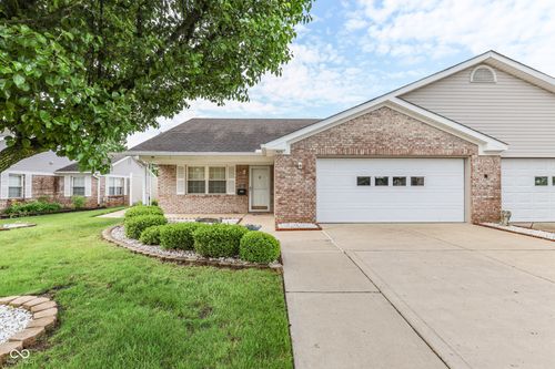 7915 Park Ward Pl, Indianapolis, IN, 46259-7640 | Card Image