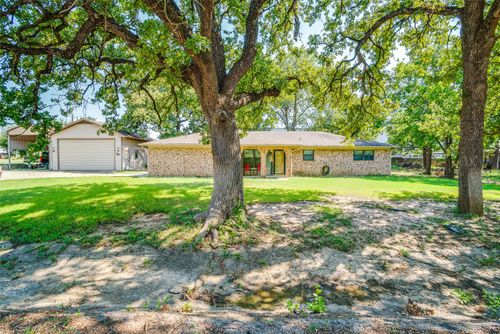 316 County Road 173, Gainesville, TX, 76240-7361 | Card Image