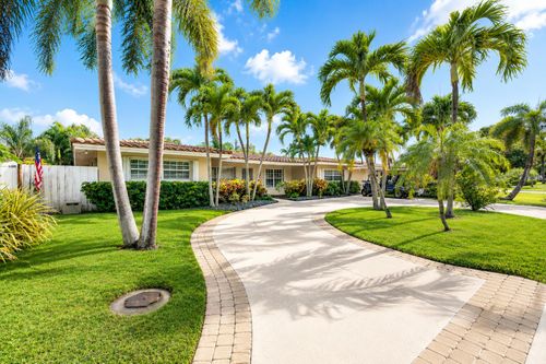 2010 Ne 32nd St, Lighthouse Point, FL, 33064-7658 | Card Image