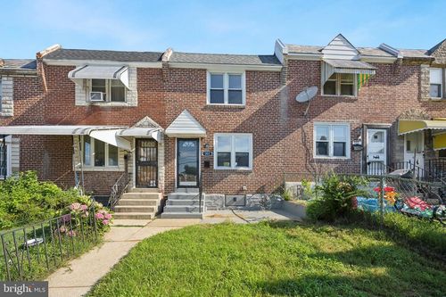 303 Golf Rd, DARBY, PA, 19023-1320 | Card Image