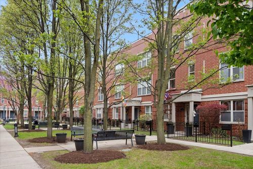10-4646 N Greenview Avenue, Chicago, IL, 60640 | Card Image