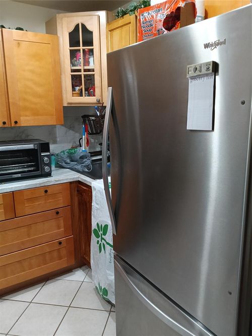 apt-206-8390 Lagos De Campo Blvd, Tamarac, FL, 33321-8508 | Card Image