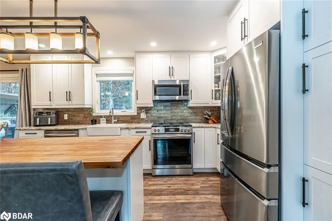 45 Evergreen Ave, House other with 4 bedrooms, 3 bathrooms and 10 parking in Tiny ON | Image 4