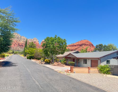 110 Farmer Brothers Dr, Sedona, AZ, 86336-3251 | Card Image