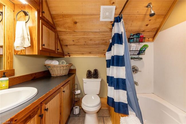 375 Carolina Rd, House other with 2 bedrooms, 2 bathrooms and null parking in Millers Creek NC | Image 28