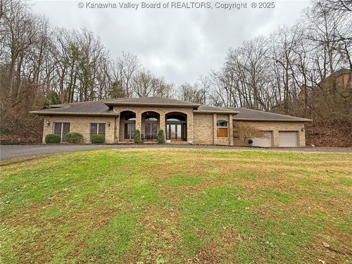 521 Weimer Ave, Saint Albans, WV, 25177-3652 | Card Image