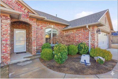 912 Stephanie Ln, Altus, OK, 73521-1332 | Card Image