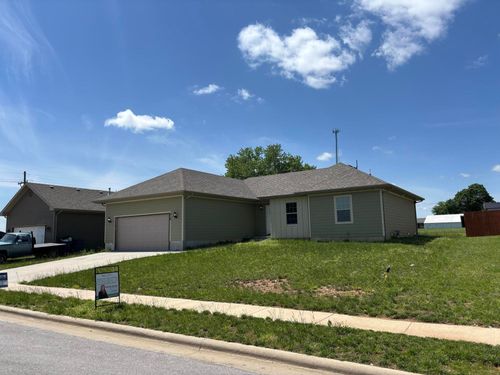 516 James St, Billings, MO, 65610-4202 | Card Image