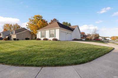 5309 Larkspur Drive, House other with 3 bedrooms, 2 bathrooms and null parking in South Bend IN | Image 3