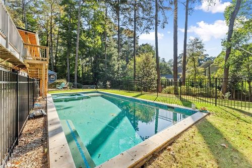 1495 Spalding Dr, Sandy Springs, GA, 30350-4210 | Card Image