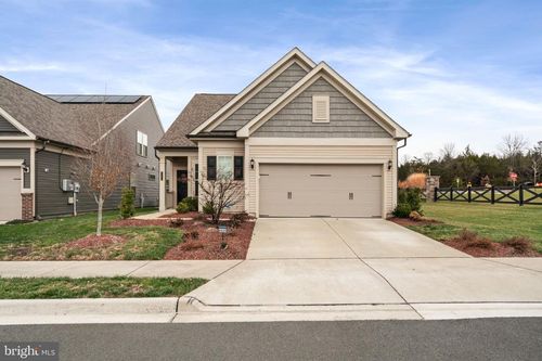 6425 Hibiscus Path Ter, HAYMARKET, VA, 20169-2754 | Card Image