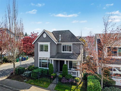 315 4th Ave S, Kirkland, WA, 98033-6612 | Card Image