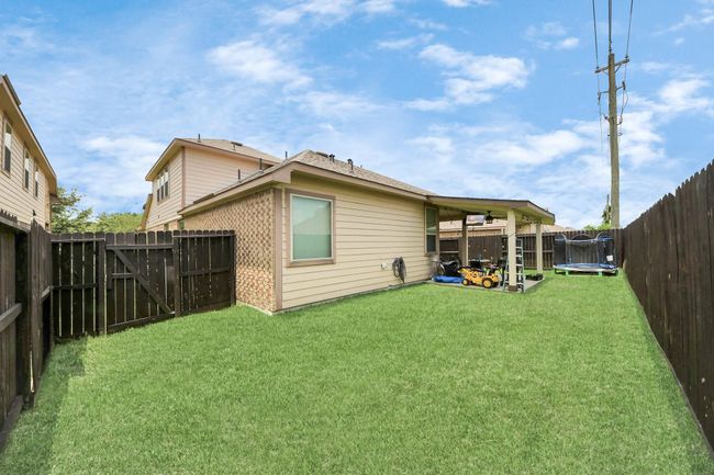 Nice size backyard | Image 28
