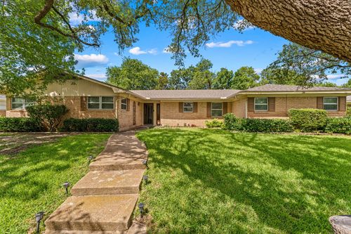 708 Topeka Dr, Waco, TX, 76712-3767 | Card Image