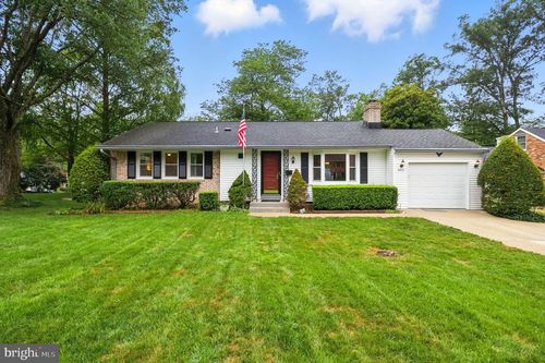4217 Willow Woods Dr, Annandale, VA, 22003-3838 | Card Image