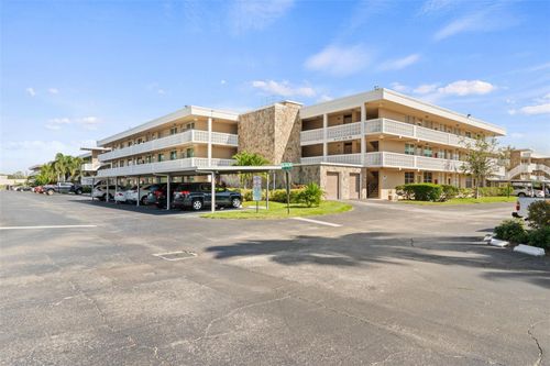apt-324-4915 Bay St Ne, ST PETERSBURG, FL, 33703-4068 | Card Image