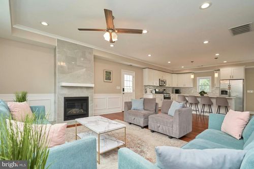 3244 Blundell Rd, FALLS CHURCH, VA, 22042-3861 | Card Image