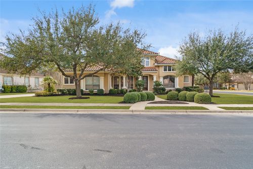 3237 Bay Hill Ln, Round Rock, TX, 78664-6135 | Card Image