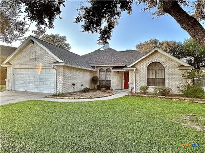 202 Willowbend Drive, House other with 3 bedrooms, 2 bathrooms and null parking in Port Lavaca TX | Image 1