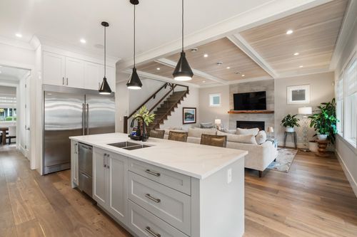 {{alt}} | Card Image