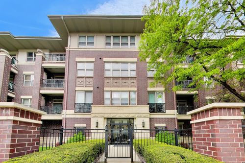 212-6436 Roosevelt Rd, Oak Park, IL, 60304-2164 | Card Image