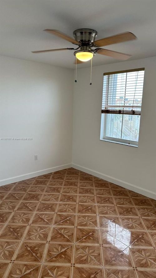 303-8680 Nw 3rd Ln, Miami, FL, 33126-6823 | Card Image