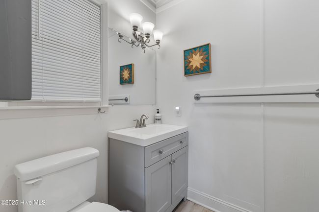 209 Sellers St, House other with 3 bedrooms, 2 bathrooms and null parking in Oak Island NC | Image 24