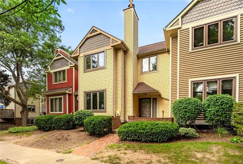 18 Cornhill Pl, Rochester, NY, 14608-2271 | Card Image